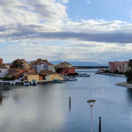 Studio Avec Vue Sublime Sur L'Etang Et Les Montagnes Catalanes เลอบาร์กาแรส ภายนอก รูปภาพ
